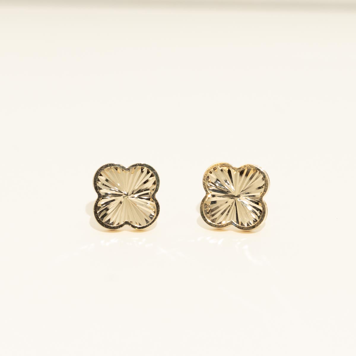 Four Leaf Clover Stud Earrings in 14kt Yellow Gold