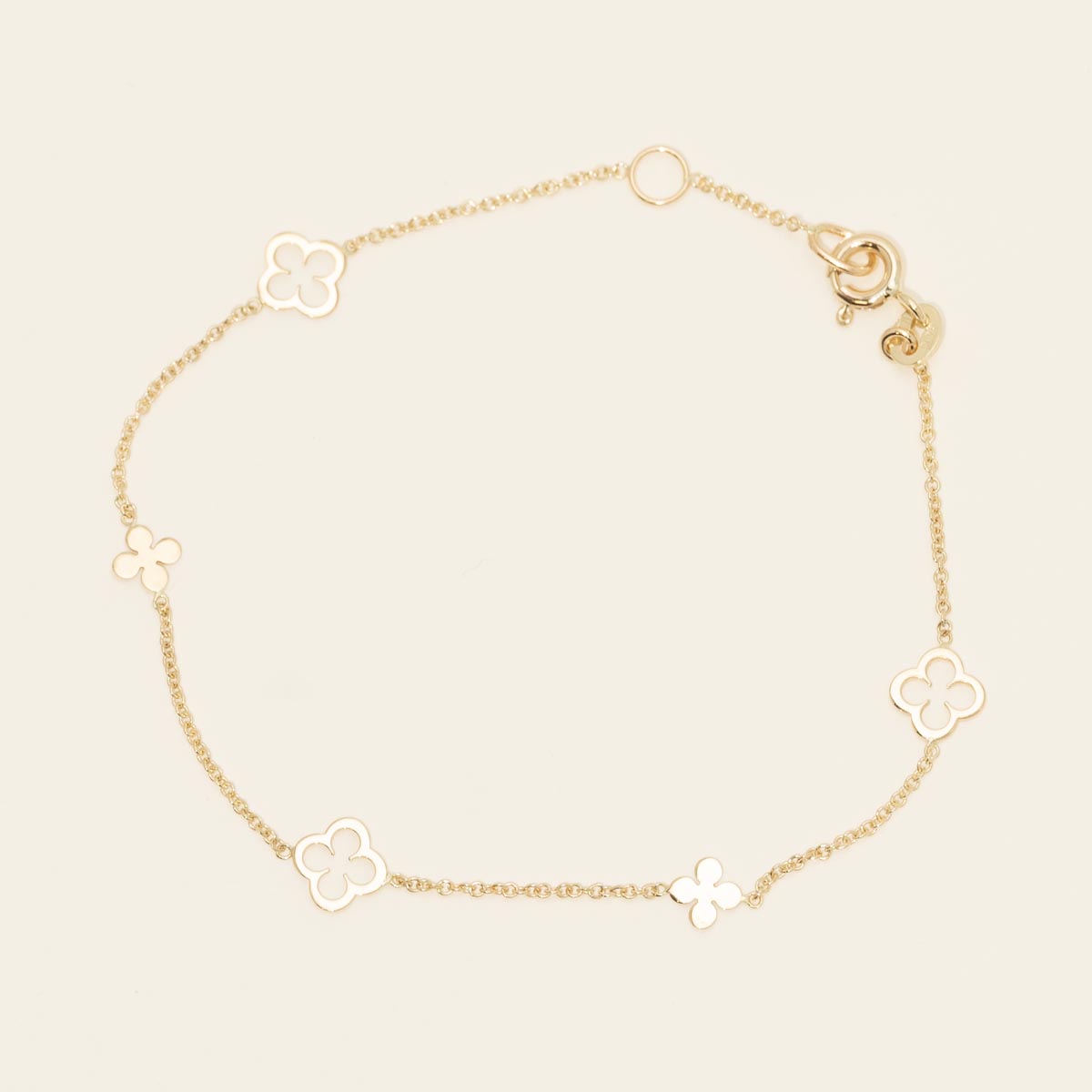 Four Leaf Clover Bracelet in 14kt Yellow Gold