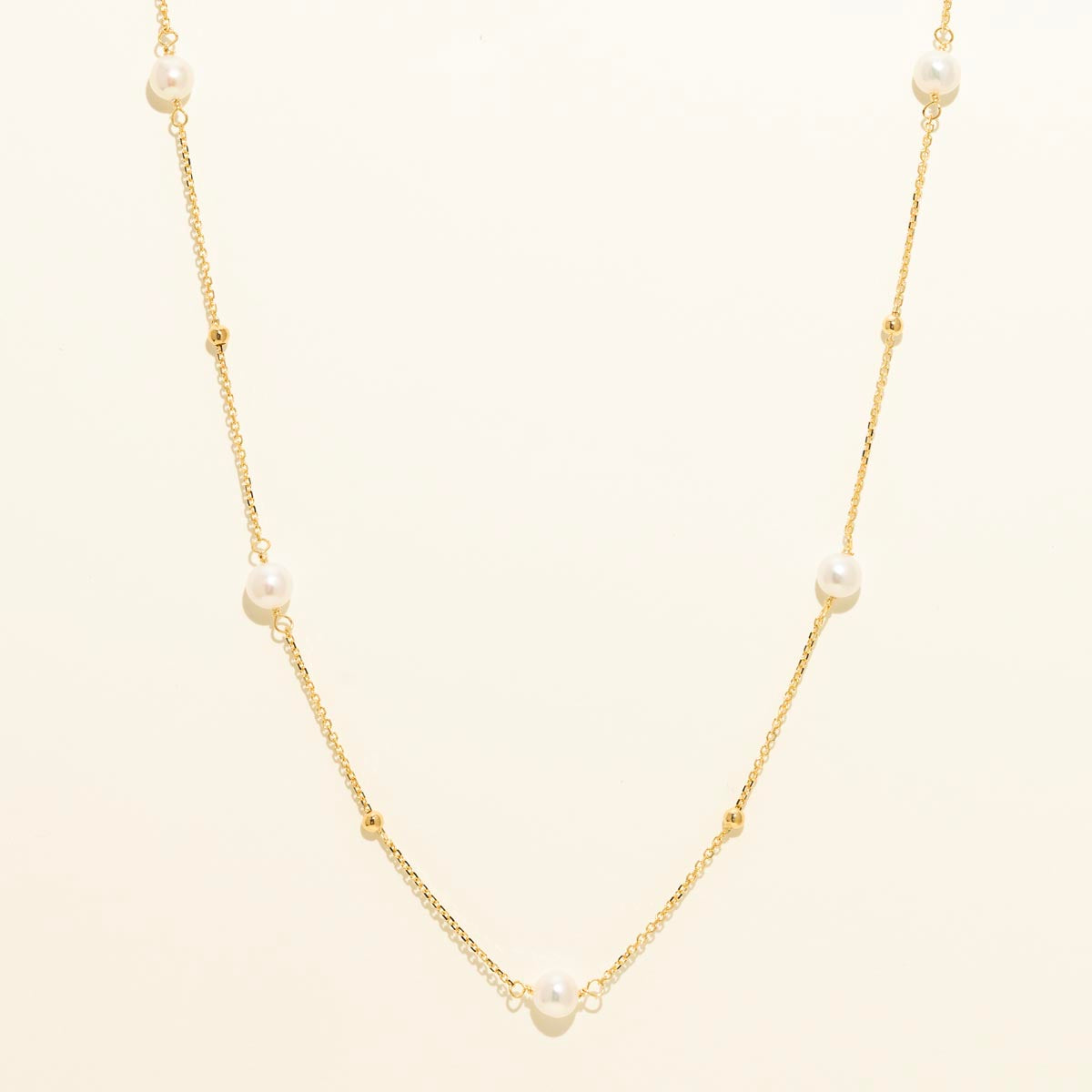 Cultured Fresh Water Pearl Station Necklace in 14kt Yellow Gold (4.3mm pearls)