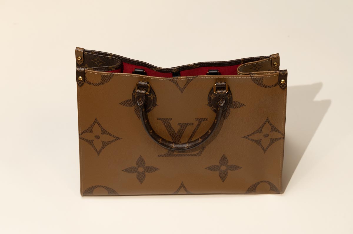 Pre Owned Louis Vuitton Monogram Canvas MM OnTheGo Bag