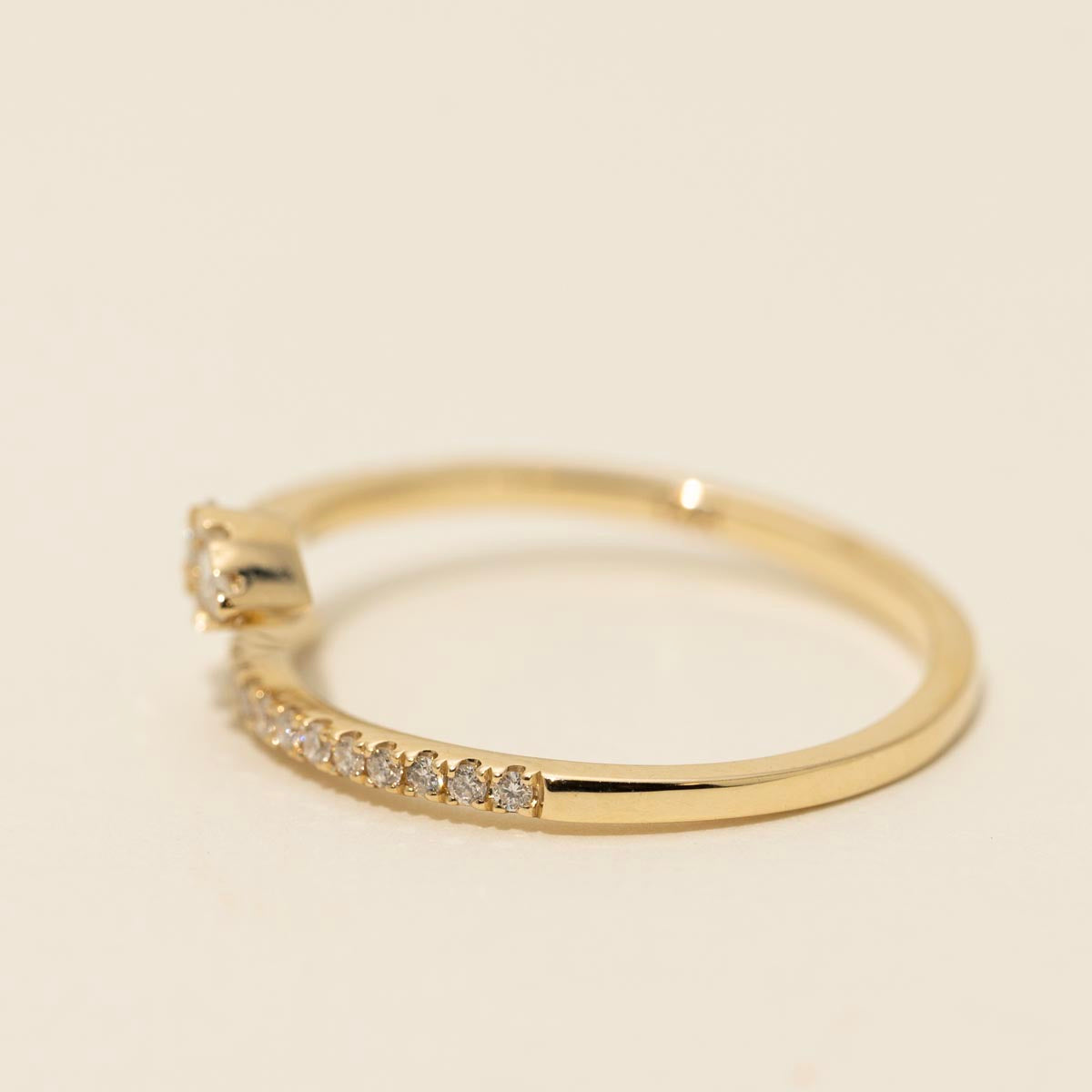 Diamond Bypass Ring in 14kt Yellow Gold (1/4ct tw)