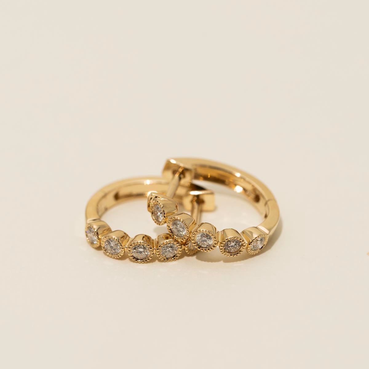 Diamond Bezel Hoop Earrings in 14kt Yellow Gold (3/8ct tw)
