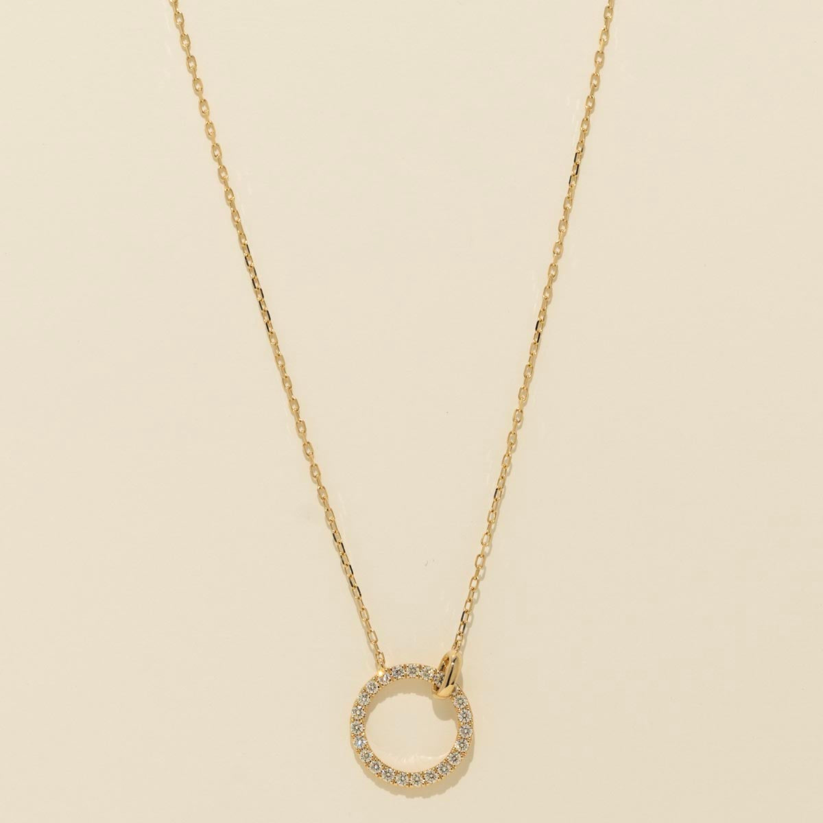Diamond Circle Necklace in 14kt Yellow Gold (1/3ct tw)